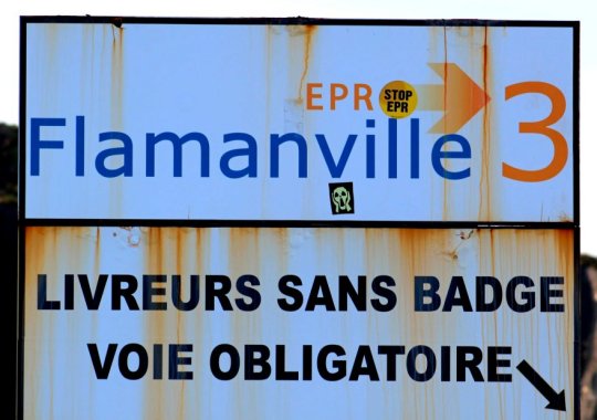 Le Canard enchaîné (clic)